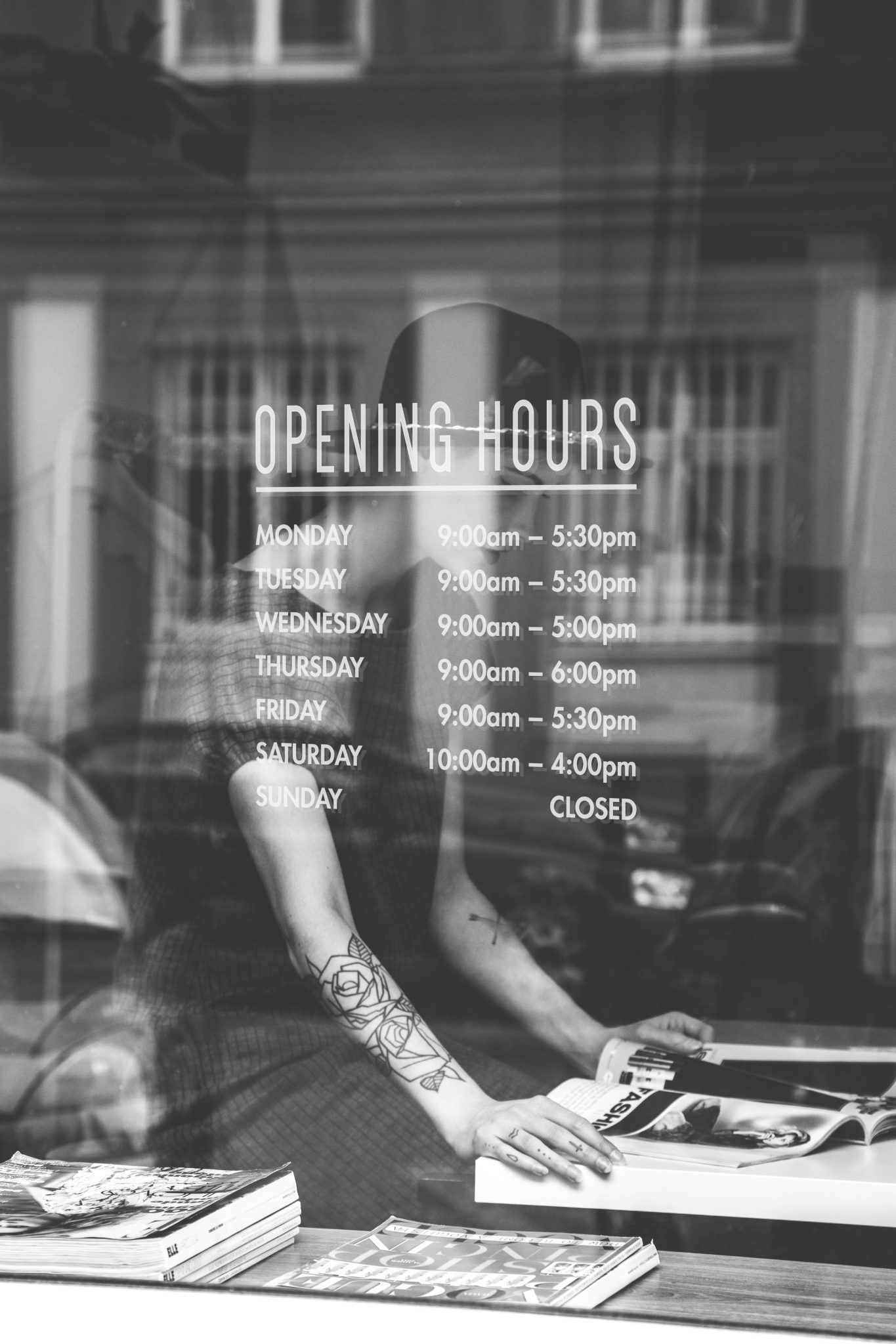 opening times sticker
